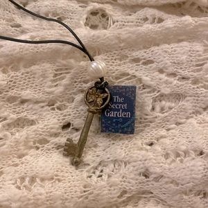 Secret Garden necklace
